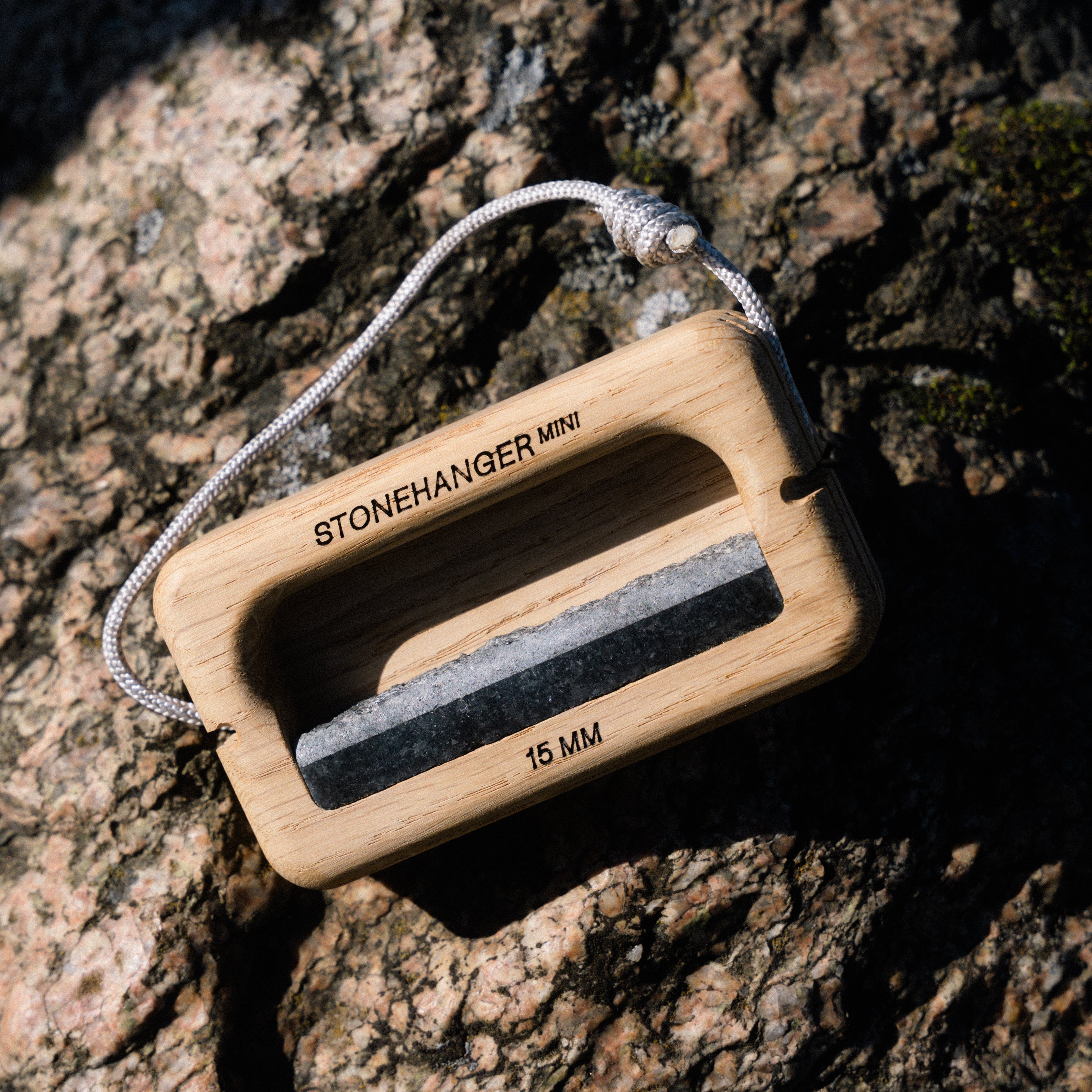 Nature Climbing Stone Hanger Mini poutre hêtre