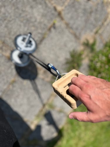 Nature Climbing Stone Hanger hangboard portable granite 100kg