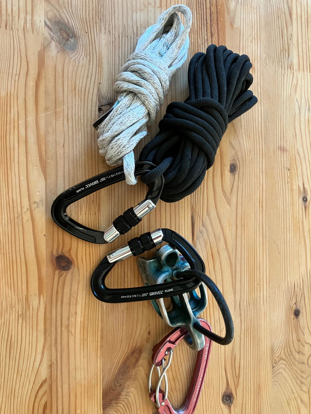 Grivel Plume K3N mousqueton à vis ultra-léger