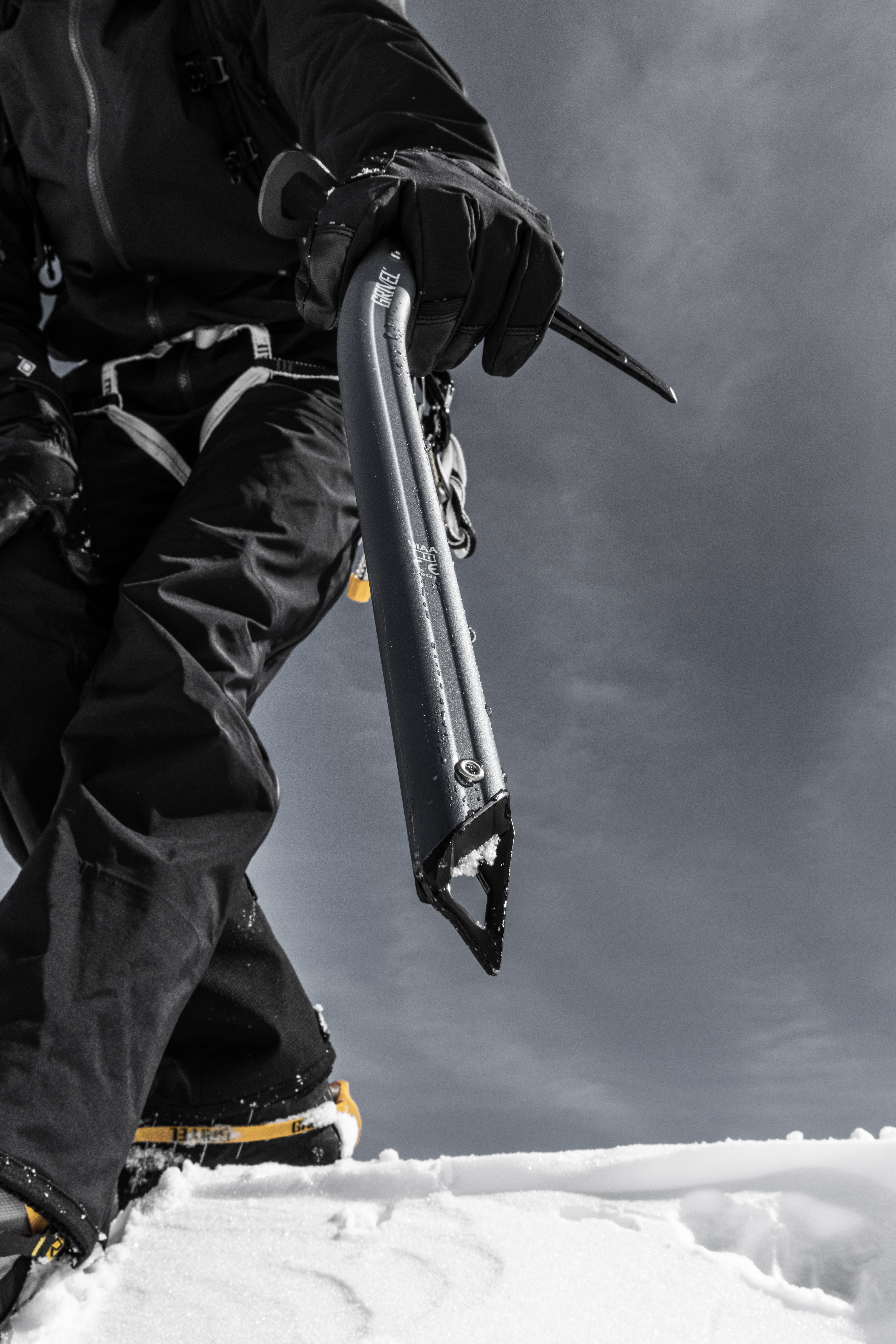 Grivel Ghost Evo piolet marteau 50 cm anthracite