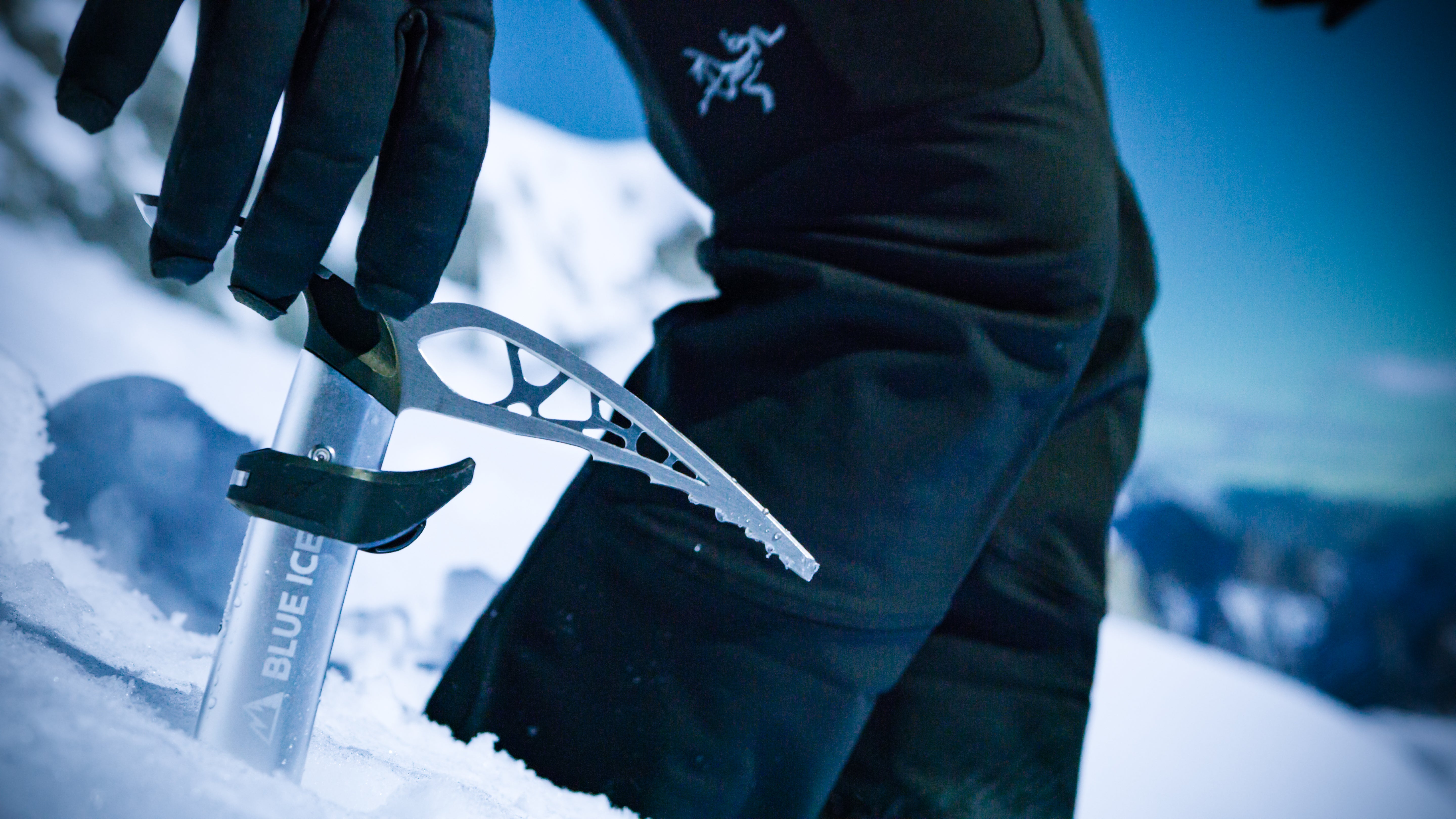 Blue Ice Hummingbird piolet ski 50 cm titane