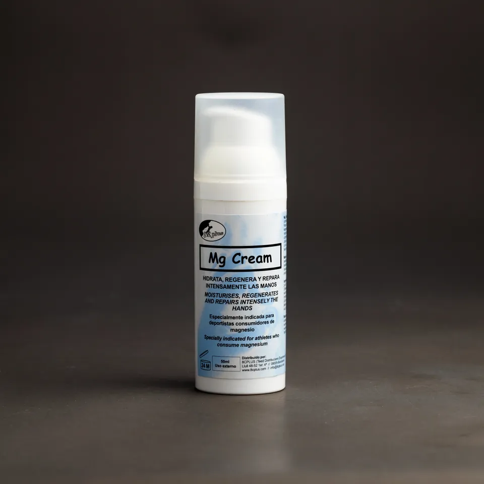 8CPLUS Hand Cream crème mains 50 ml réparatrice